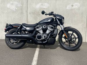 HARLEY-DAVIDSON SPORTSTER NIGHTSTER 975