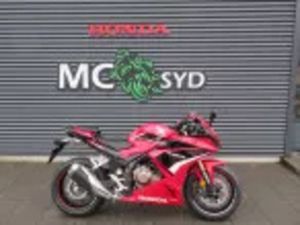 HONDA CBR 500 RA MC-SYD BYTTER GERNE 5 ÅRS FABRIKS GARANTI
