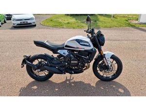 MOTOMORINI SEIEMMEZZO 650 STR NAKEDBIKE A ODER AUCH A2 (35 KW)