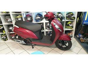 SUZUKI ADRESS 125 ALLE FARBEN