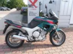 YAMAHA TDM 850