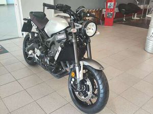 YAMAHA XSR 900 ABS GRIGIO