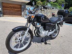 YAMAHA YBR 125 CANTON TESSIN -