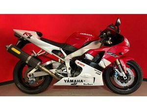 VENDO YAMAHA YZF R1 (1998 - 99) USATA A VILLADOSSOLA (CODICE 9245541) - MOTO.IT