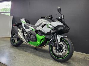 ② *PROMO* KAWASAKI NINJA/Z7 HYBRID (4J GARANTIE & ASSISTANCE)