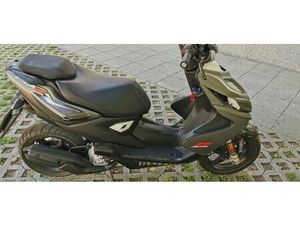 ПРОДАВАМ YAMAHA AEROX R 50 CC 2014G ГР. АСЕНОВГРАД
