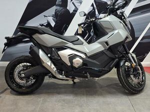 HONDA X-ADV 750 DCT EURO 5 745 CC