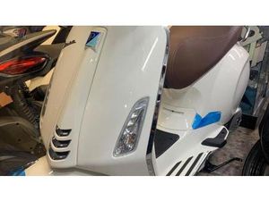 VENDO VESPA PRIMAVERA 125 (2021 - 23) NUOVA A VALLECROSIA (CODICE 9073707) - MOTO.IT