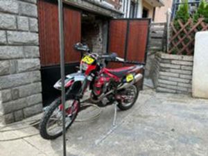 HUSQVARNA TE 310I 49HP