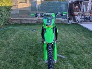 KAWASAKI KX 450