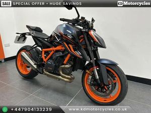 KTM 1290 SUPERDUKE R EVO