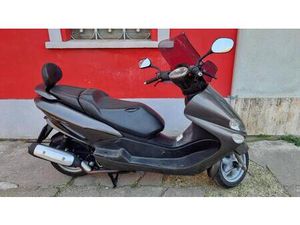 VENDO YAMAHA MAJESTY 180 (2004 - 06) USATA A CHIVASSO (CODICE 9404331) - MOTO.IT