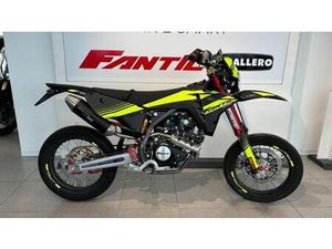 VENDO FANTIC MOTOR XMF 125 MOTARD COMPETITION 4T (2023 - 24) NUOVA A FORLI' (CODICE 9404777) - MOTO.IT