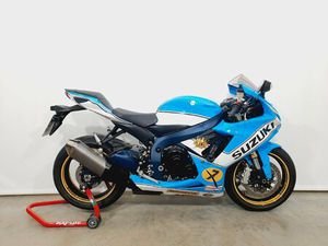 SUZUKI GSX-R 750
