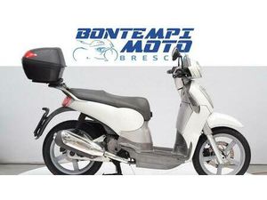 VENDO APRILIA SCARABEO 200 (2007 - 11) USATA A CONCESIO (CODICE 9408504) - MOTO.IT