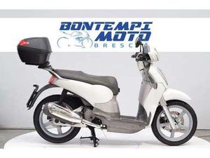 APRILIA SCARABEO LIGHT 2008 + BAULETTO GRIGIO