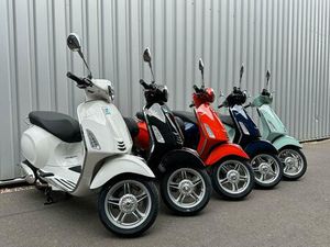 VESPA PRIMAVERA 125 E5+ VERSCH. FARBEN AKTION