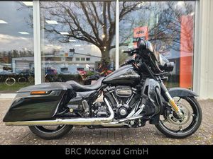 HARLEY-DAVIDSON FLHXSE STREET GLIDE CVO M8