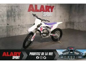 YAMAHA YZ450F 2024