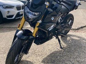 BMW G310R A2 NOIR COSMIC
