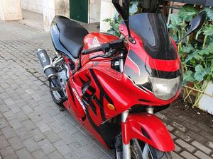 TROCO CBR 600 F3 BENFICA