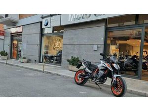 VENDO KTM 890 DUKE R (2020) USATA A SAN SEVERO (CODICE 9284066) - MOTO.IT