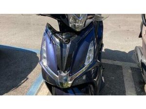 VENDO KYMCO AGILITY 300I ABS (2019 - 20) USATA A SESTO SAN GIOVANNI (CODICE 9274549) - MOTO.IT