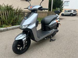 NEU! YADEA T9L 45KMH E ROLLER