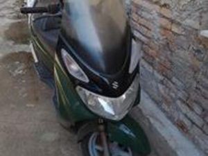 SUZUKI UH BURGMAN 150 - 2004