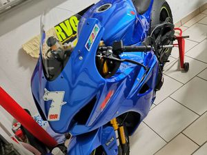 SUZUKI GSXR 1000R L7