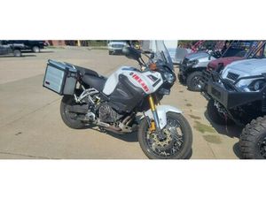 2013 YAMAHA SUPER TENERE®