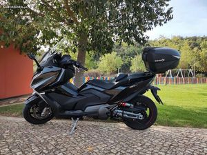 YAMAHA NMAX 125 2024