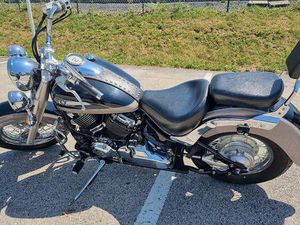 YAMAHA XVS650 DRAG STAR EXCELLENT ÉTAT