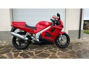 VENDO HONDA VFR 750 F (1994 - 97) USATA A ROMA (CODICE 9436224) - MOTO.IT