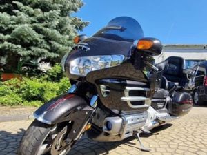 HONDA GL HONDA GOLDWING GL 1800 BLACK PEARL ABS 1.8 BENZYNA 120KM