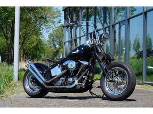 HARLEY-DAVIDSON SOFTAIL SPRINGER FXSTS ZWART