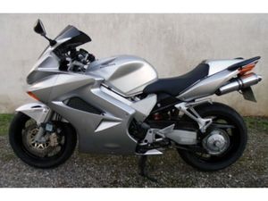 HONDA VFR 800