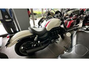 VENDO TRIUMPH ROCKET 3 ROADSTER ABS (2010 - 17) USATA A TREZZANO SUL NAVIGLIO (CODICE 9444538) - MOTO.IT