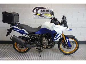 SUZUKI V-STROM 800DE BLAUW
