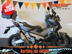 750 ABS DCT NIEUWSTAAT!!