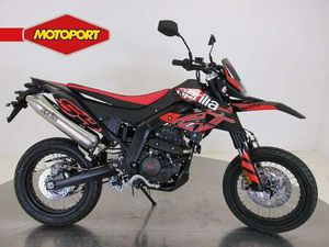 APRILIA SX 125 ZWART