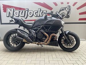 DUCATI DIAVEL 1200