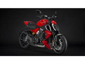 DUCATI DIAVEL V4