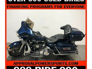 2013 HARLEY-DAVIDSON® FLHTCU - ELECTRA GLIDE® ULTRA CLASSIC®