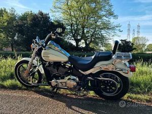 HARLEY-DAVIDSON SOFTAIL LOW RIDER - 2018