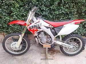 HONDA - CR 250