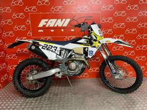 HUSQVARNA FE 250 2022 BIANCO