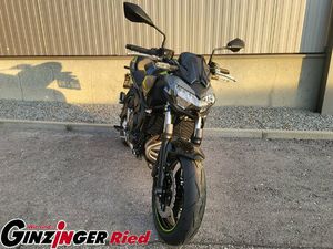 MOTO NEUVE: KAWASAKI Z650