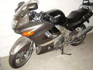 KAWASAKI ZZR 600