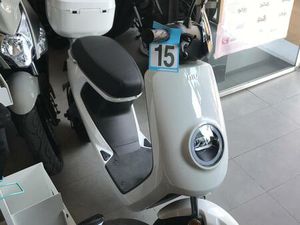 VENDO NIU MQI SPORT (2019 - 20) USATA A MILANO (CODICE 8141329) - MOTO.IT